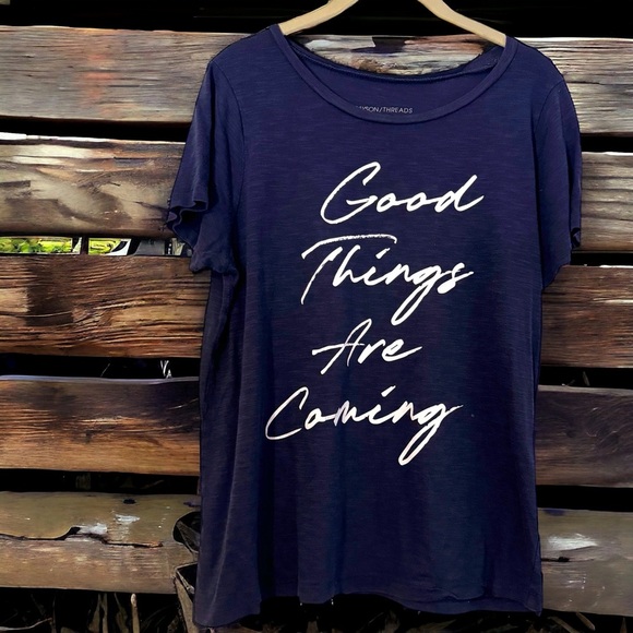 Navy Blue Shortsleeve Graphic Tee - Good Things Are Coming! Like New! Size L - Picture 6 of 7